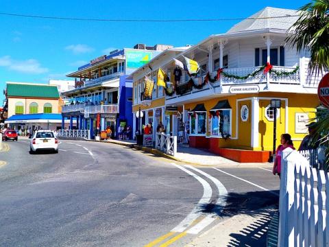Новый закон Каймановых островов об экономическом присутствии