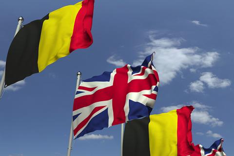 Флаги Великобритании и Бельгии