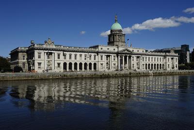 Дублин, Ирландия. Правительственные здания
