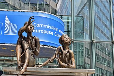 Современный офис Европейской комиссии в Европейском квартале в Брюсселе